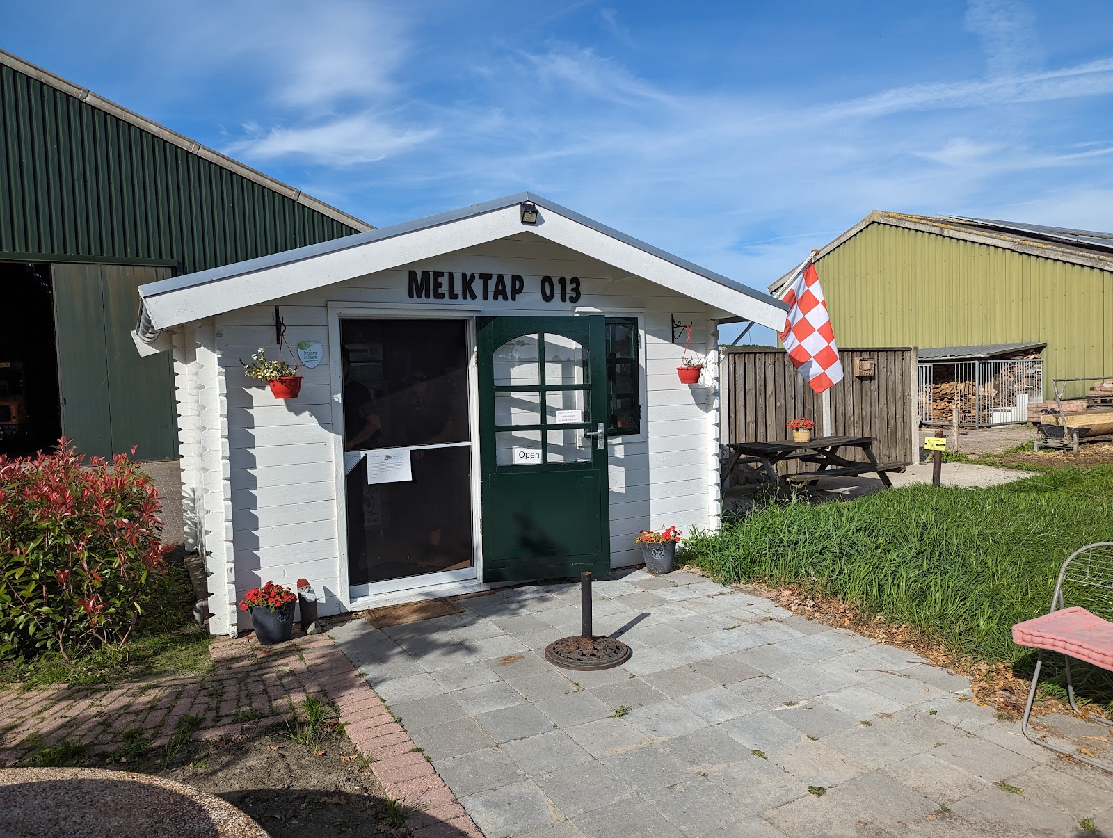 Melktap 013 — foto 2