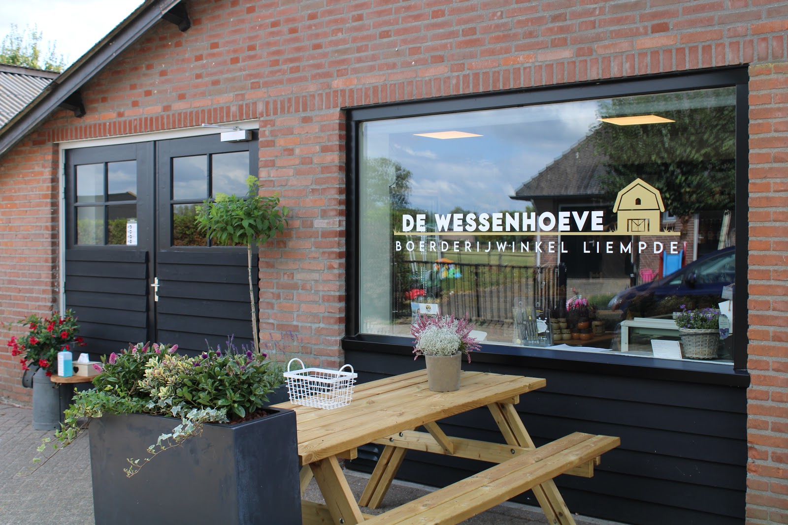 Vleesautomaat De Wessenhoeve — foto 3